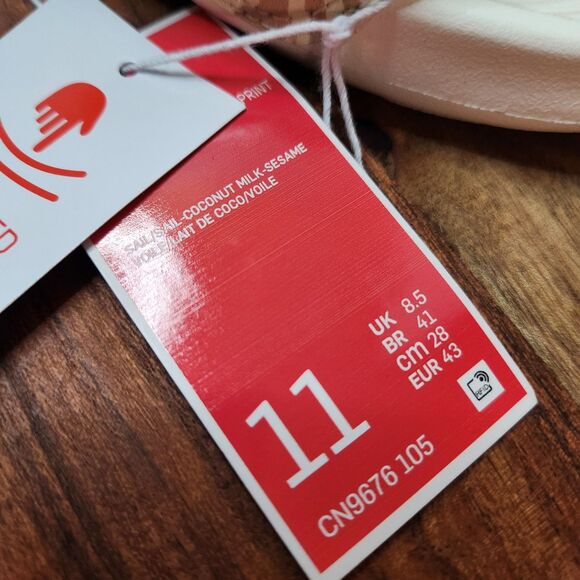 Nike Victori One Slide Sandals – Women’s Size 11, Slip-On - Picture 4 of 7